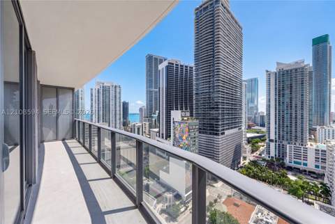45 SW 9th St 2206, Miami FL - photo 11 of 20