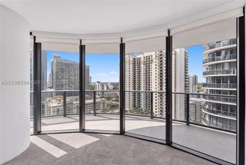 45 SW 9th St 2206, Miami FL - photo 9 of 20