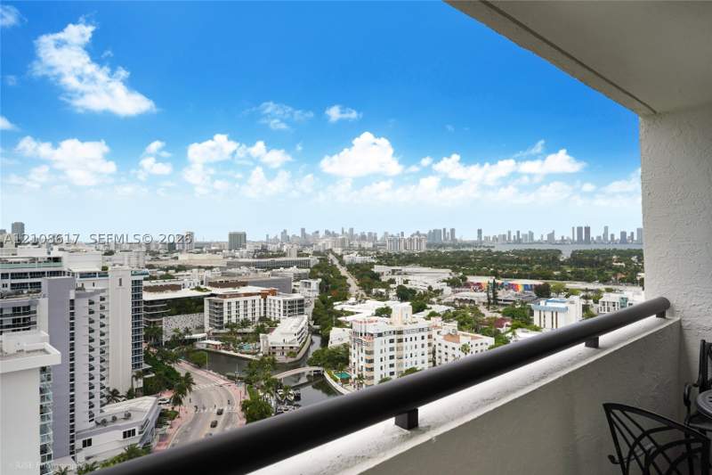 1 bedroom Condominium at 2555 Collins Ave Ph114, Club Atlantis Condo, Miami Beach — photo 2
