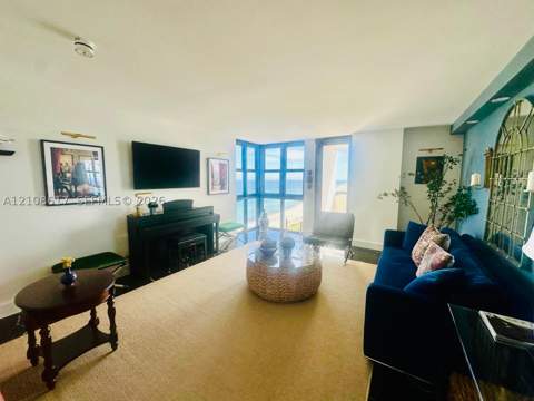 2555 Collins Ave Ph114, Miami Beach FL - photo 6 of 23