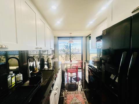2555 Collins Ave Ph114, Miami Beach FL - photo 9 of 23