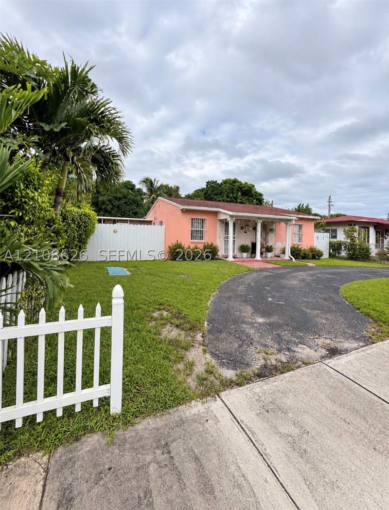 4 bedroom SingleFamilyResidence at 971 NE 156th Ter, Belford-Carr Sub, North Miami Beach — photo 3