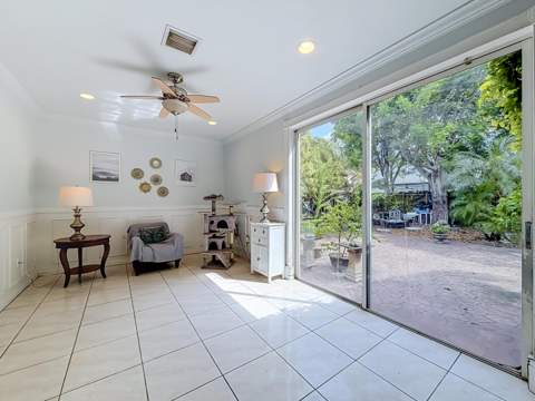 2002 SE 14th Court, Homestead FL - photo 10 of 25