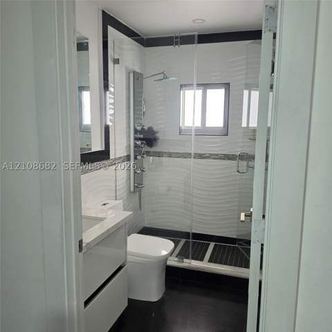 8943 NW 112th Ter, Hialeah Gardens FL - photo 13 of 15