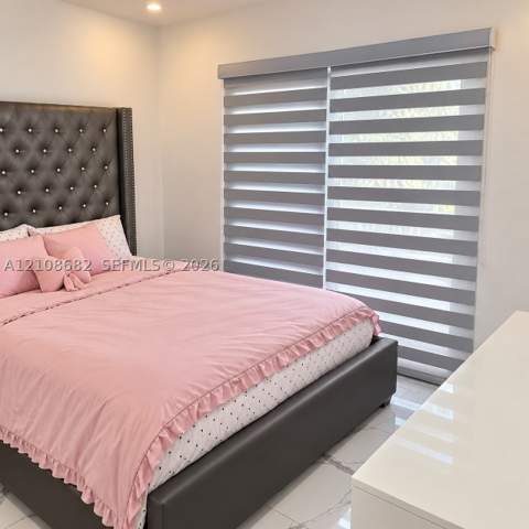 8943 NW 112th Ter, Hialeah Gardens FL - photo 14 of 15