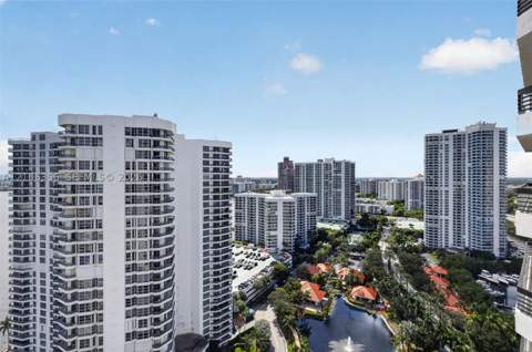 19195 NE 36th Ct 2704, Aventura FL - photo 7 of 35