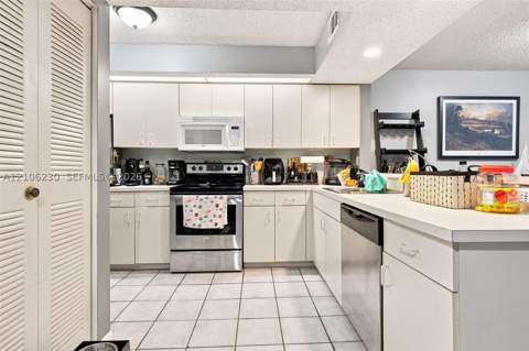 8590 SW 212th St 207, Cutler Bay FL - photo 13 of 22