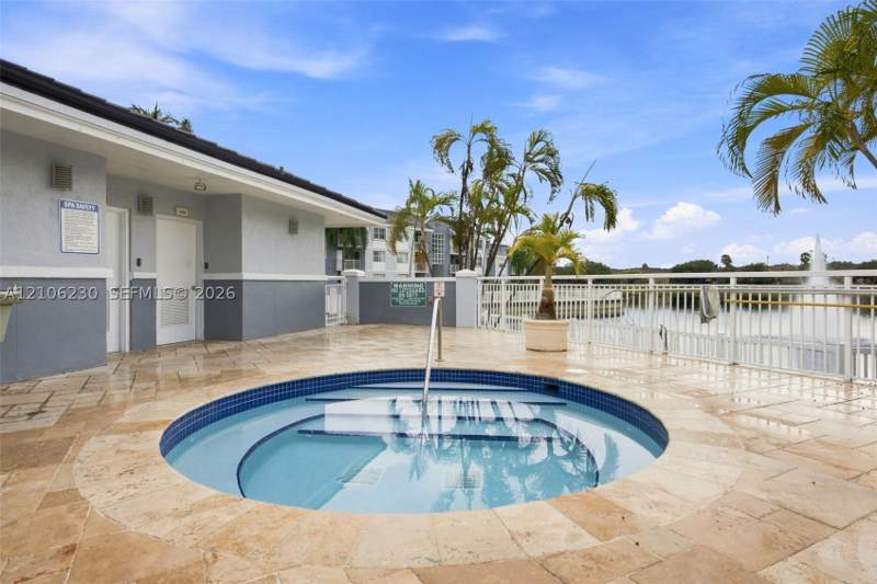1 bedroom Condominium at 8590 SW 212th St 207, Le Club At Old Cutler Con, Cutler Bay — photo 5