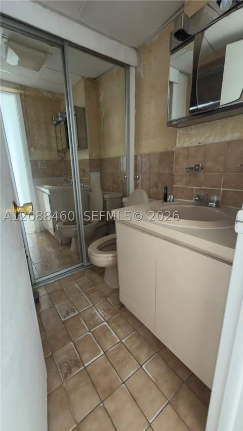 1340 Lincoln Rd 604, Miami Beach FL - photo 17 of 35