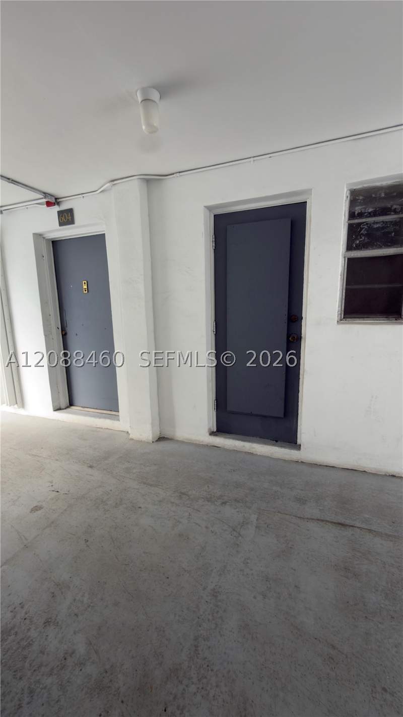 1 bedroom Condominium at 1340 Lincoln Rd 604, Golden House Condo, Miami Beach — photo 2