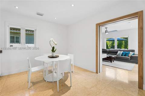 725 Tiziano Ave, Coral Gables FL - photo 14 of 34