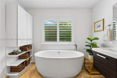 725 Tiziano Ave, Coral Gables FL - photo 24 of 34