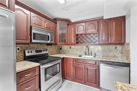 20310 NE 3rd Ct 7, Miami FL - photo 14 of 30