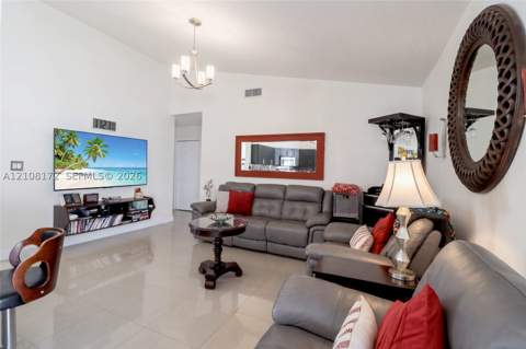 8070 SW 157th Pl, Miami FL - photo 10 of 26