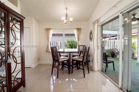 8070 SW 157th Pl, Miami FL - photo 9 of 26