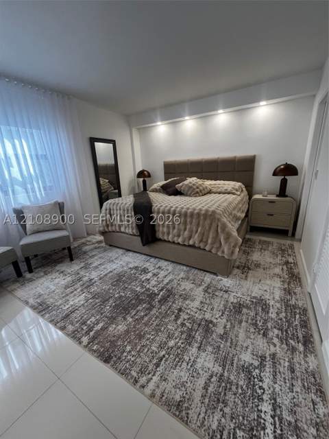 10185 Collins Ave 515, Bal Harbour FL - photo 7 of 15