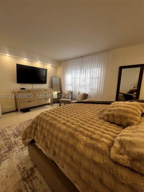 10185 Collins Ave 515, Bal Harbour FL - photo 8 of 15