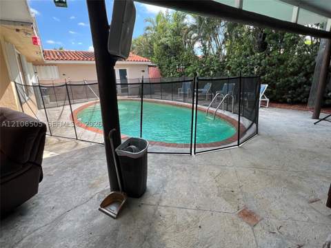 7330 W 14th Ave, Hialeah FL - photo 22 of 27