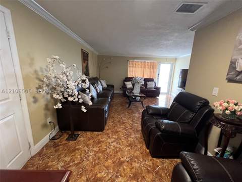 7330 W 14th Ave, Hialeah FL - photo 9 of 27
