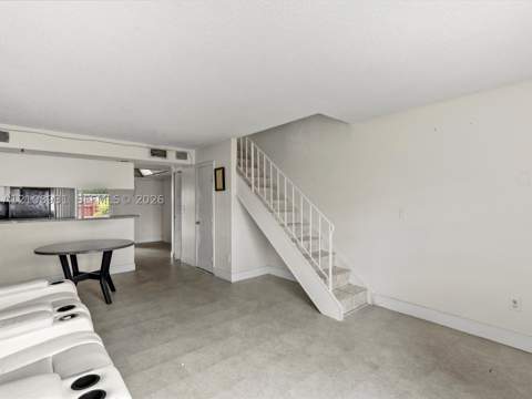 3979 W 9th Ct 23, Hialeah FL - photo 6 of 19