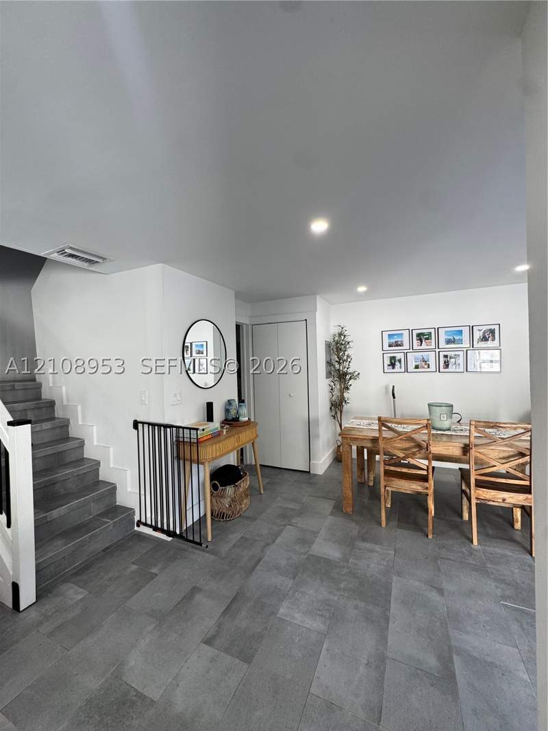 2 bedroom Condominium at 4700 SW 67th Ave P19, Oasis No Four Condo, Miami — photo 4