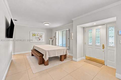8230 SW 151st St, Palmetto Bay FL - photo 10 of 41