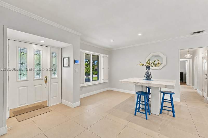 4 bedroom SingleFamilyResidence at 8230 SW 151st St, Mangowood, Palmetto Bay — photo 5