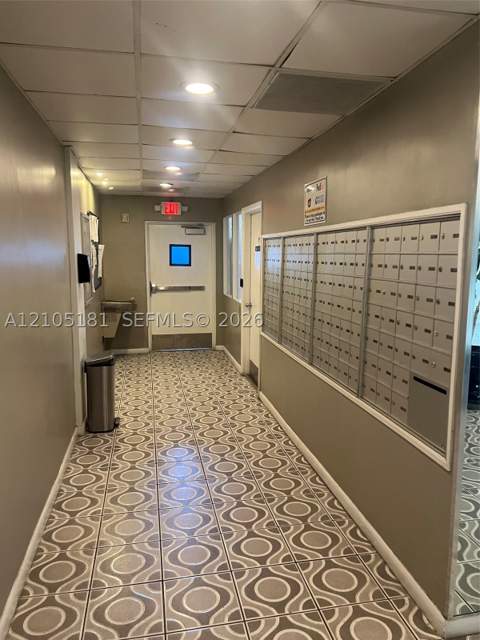 1020 Meridian Ave 506, Miami Beach FL - photo 6 of 16
