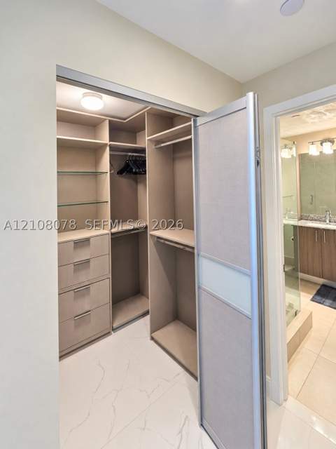 5350 NW 84th Ave 405, Doral FL - photo 15 of 31