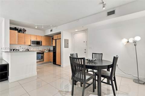 18800 NE 29th Ave 411, Aventura FL - photo 7 of 38