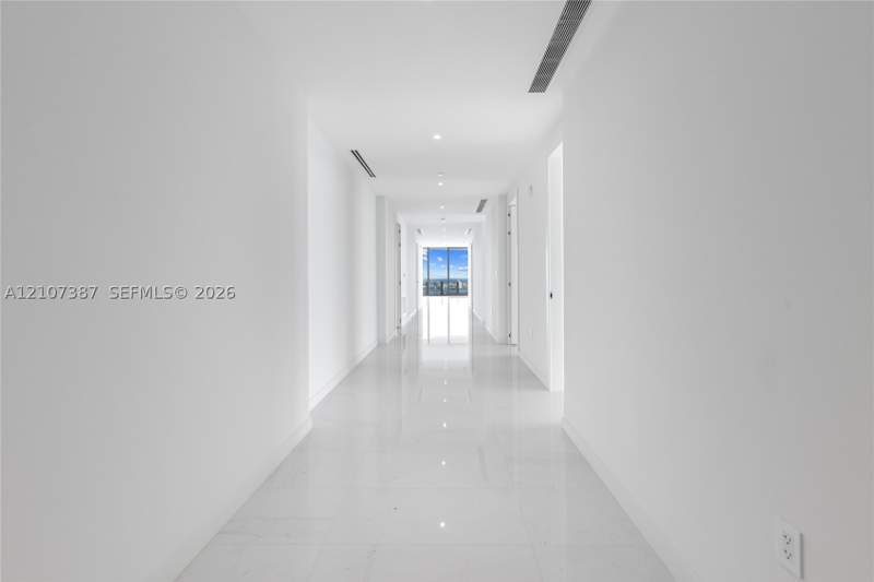 4 bedroom Condominium at 300 Biscayne Boulevard Way 4901E, Aston Martin Residences, Miami — photo 4