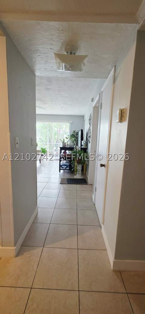 2800 NE 203rd St 8, Aventura FL - photo 13 of 21