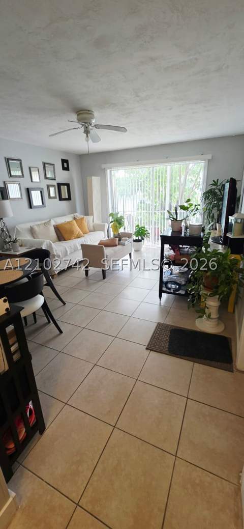 2800 NE 203rd St 8, Aventura FL - photo 6 of 21