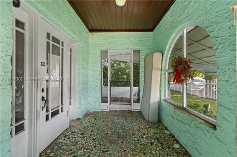4761 SW 5th St, Miami FL - photo 10 of 51