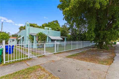 4761 SW 5th St, Miami FL - photo 6 of 51