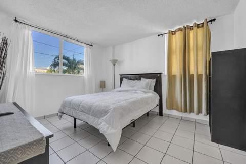 345 Ocean Drive 301, Miami Beach FL - photo 9 of 34