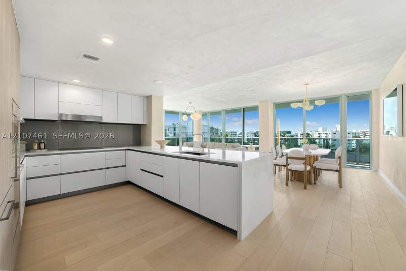 3 bedroom Condominium at 9221 E Bay Harbor Dr 602, La Baia, Bal Harbour — photo 3