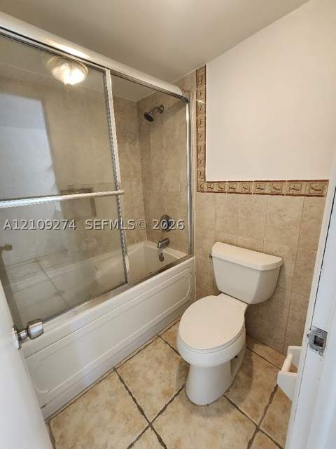2016 Bay Dr 304, Miami Beach FL - photo 20 of 32