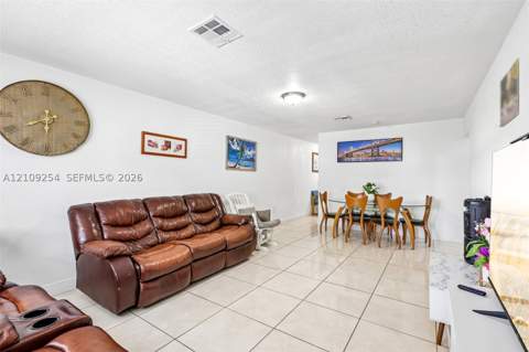 21342 NW 40th Cir Ct, Miami Gardens FL - photo 7 of 29