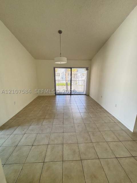 7220 NW 179th St 201, Hialeah FL - photo 8 of 19