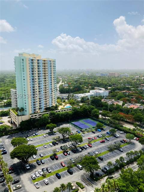 2333 Brickell Ave 2614, Miami FL - photo 12 of 25