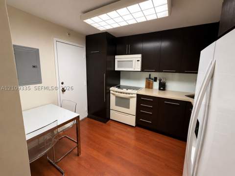 2333 Brickell Ave 2614, Miami FL - photo 6 of 25