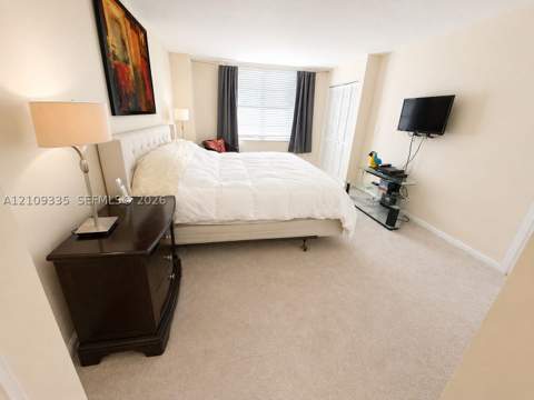 2333 Brickell Ave 2614, Miami FL - photo 7 of 25