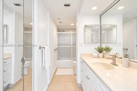 18031 Biscayne Blvd 1803, Aventura FL - photo 12 of 17