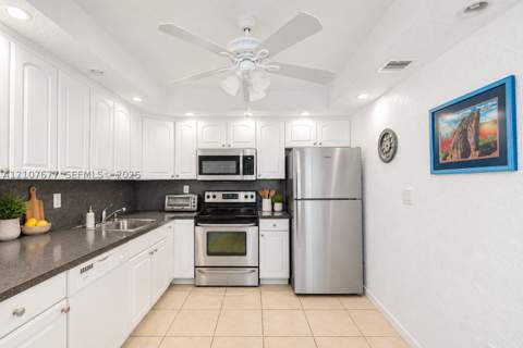 18031 Biscayne Blvd 1803, Aventura FL - photo 8 of 17