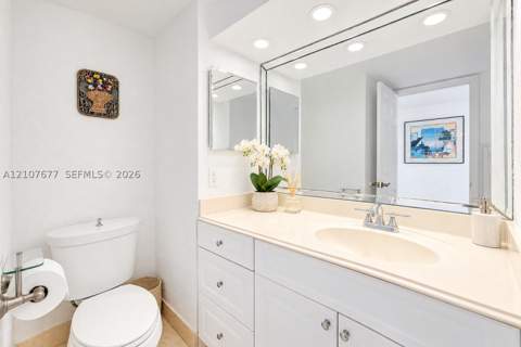 18031 Biscayne Blvd 1803, Aventura FL - photo 9 of 17