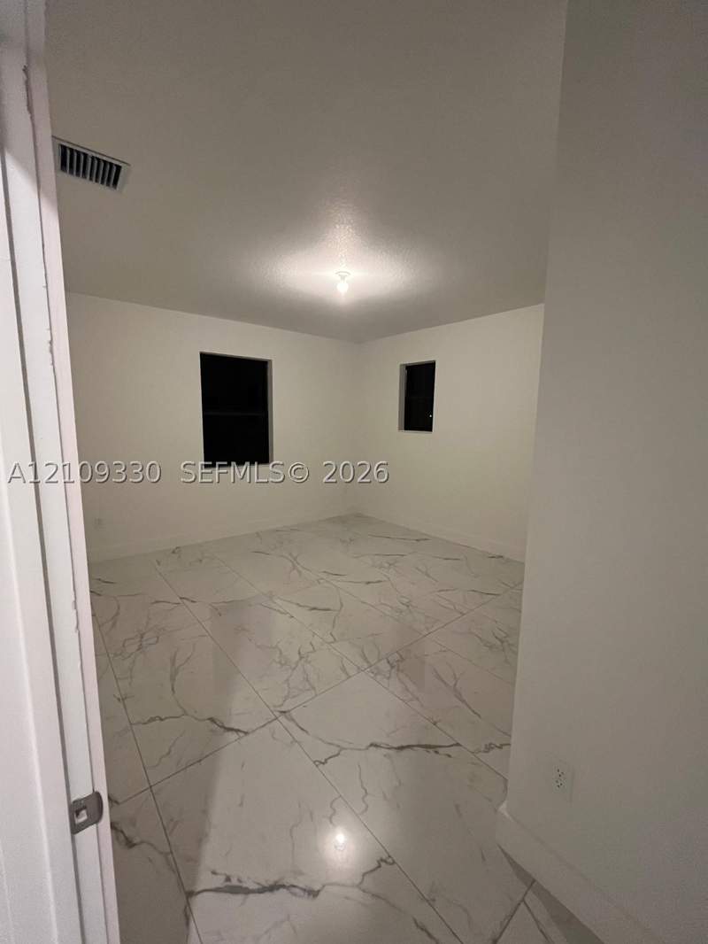 5 bedroom SingleFamilyResidence at 12901 SW 229th St, Kendall Assemblage North, Miami — photo 3