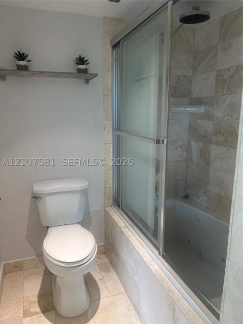 500 Bayview Dr 1520, Sunny Isles Beach FL - photo 17 of 32