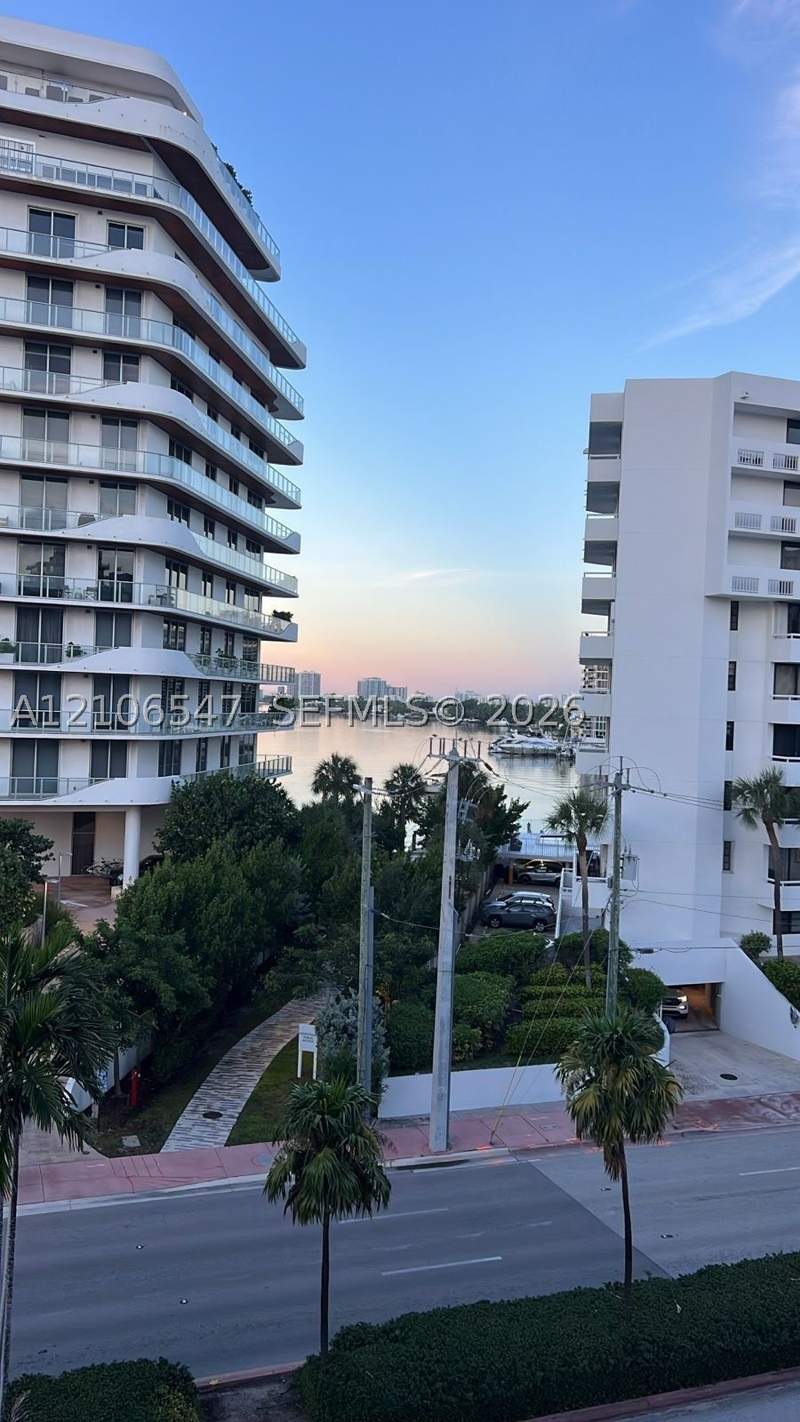 1 bedroom Condominium at 6801 Indian Creek Dr 509, Boston Plaza Condo, Miami Beach — photo 2