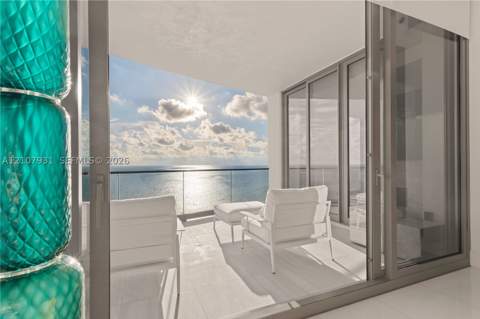 17975 Collins Ave N-3102, Sunny Isles Beach FL - photo 12 of 58
